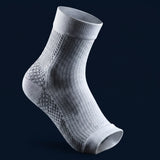 KANEEA compression sleeve close-up showing mesh compression zones